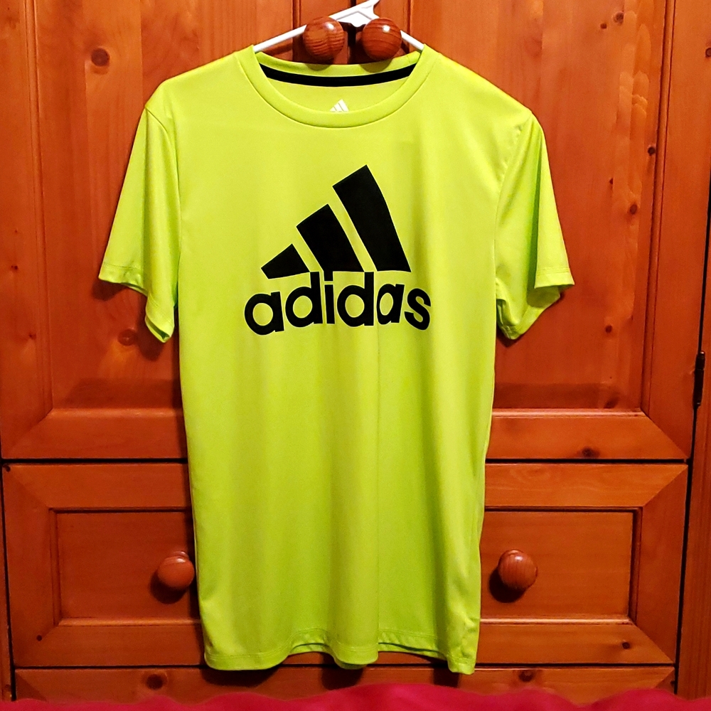 Boys Neon Green Adidas tshirt size Large 14/16